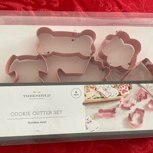 Threshold 5 Piece Stainless Steel Cookie Cutter Set Dog Puppy Bone House Paw New